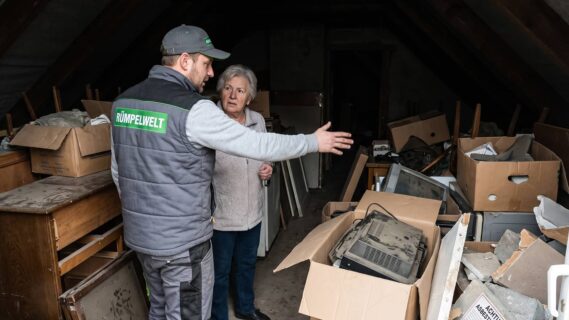 Woran erkennt man versteckte Kosten bei Entrümpelungen?